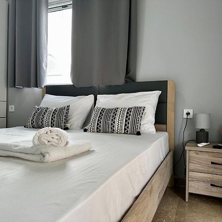 Modern & Cozy Apartment In The Heart Of Kos '9' Екстер'єр фото
