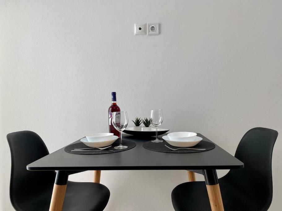 Modern & Cozy Apartment In The Heart Of Kos '9' Екстер'єр фото