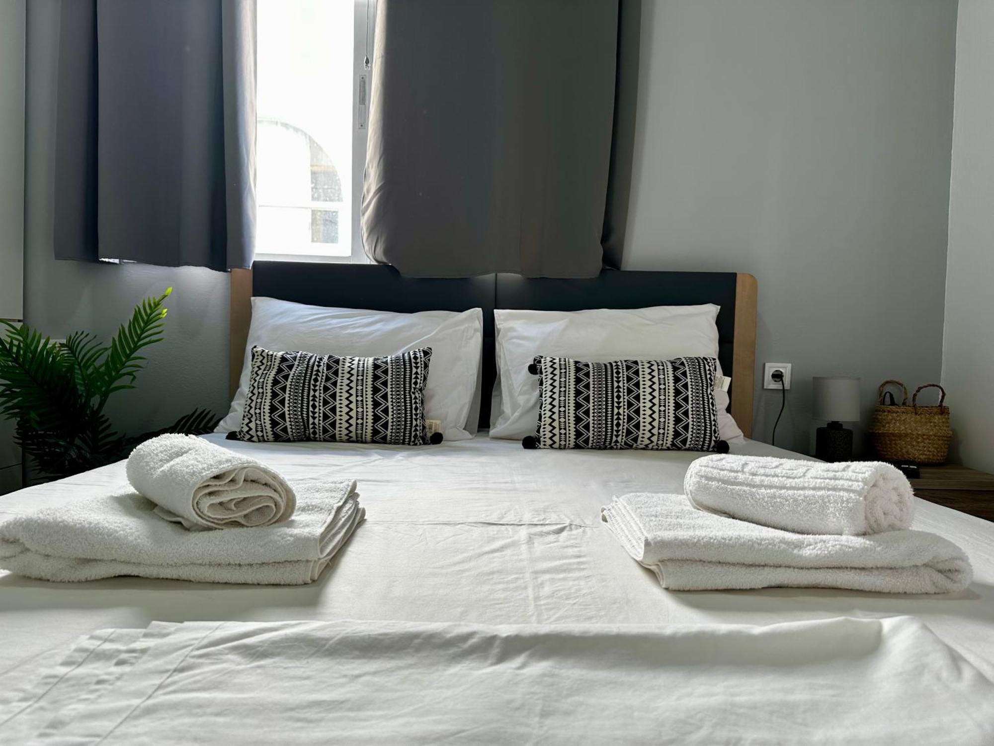 Modern & Cozy Apartment In The Heart Of Kos '9' Екстер'єр фото